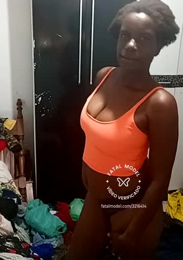 Imagem do vídeo de verificação de Fernanda Nasciment