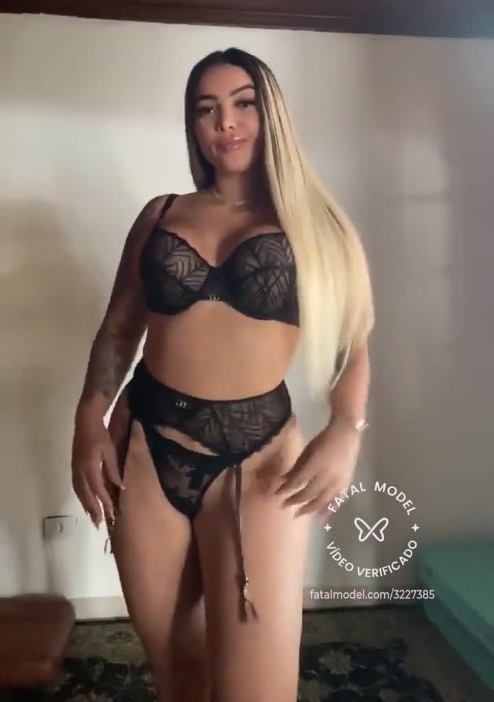 Imagem do vídeo de verificação de Gaby Castro