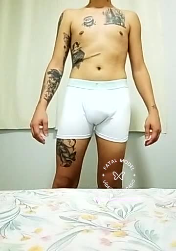 Imagem do vídeo de verificação de Dericky