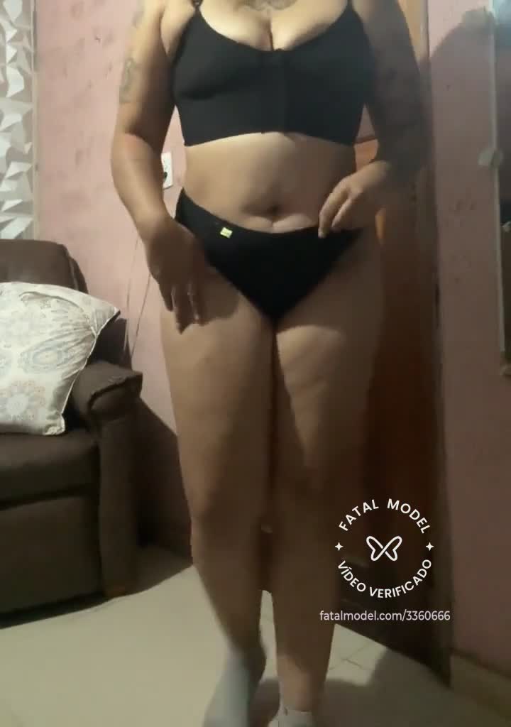 Imagem do vídeo de verificação de Emylle Mattos