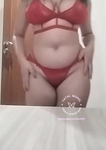 Imagem do vídeo de verificação de Kiara