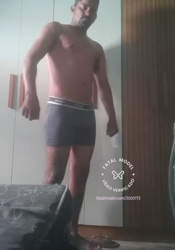 Imagem do vídeo de verificação de Léo
