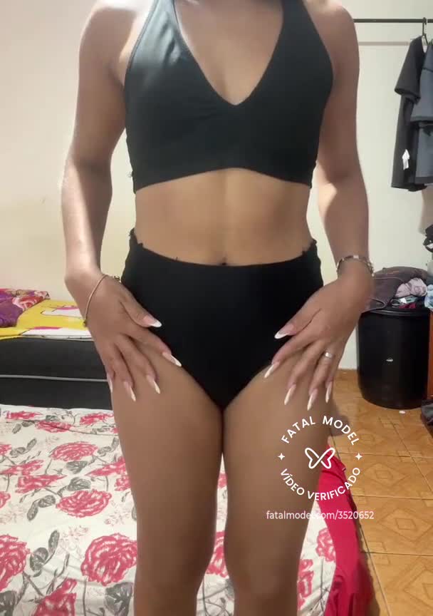 Imagem do vídeo de verificação de Sthefany Alves