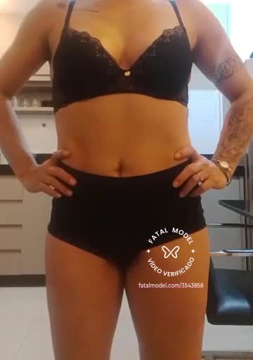 Imagem do vídeo de verificação de Amanda Lins