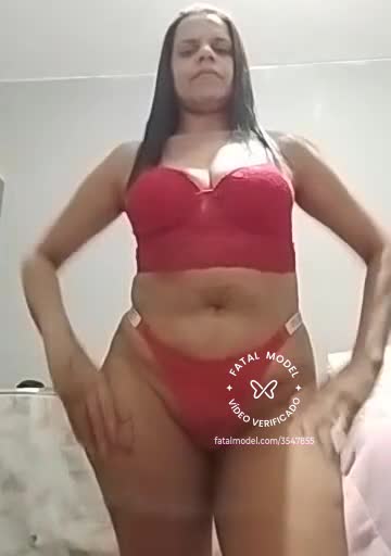 Imagem do vídeo de verificação de Mirela