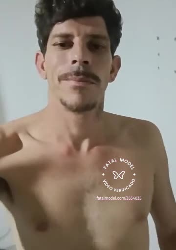 Imagem do vídeo de verificação de Cafajestee