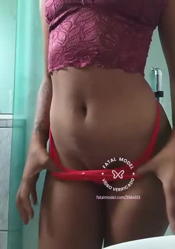 Imagem do vídeo de verificação de Evellyn