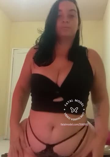 Imagem do vídeo de verificação de Larissa Guedes