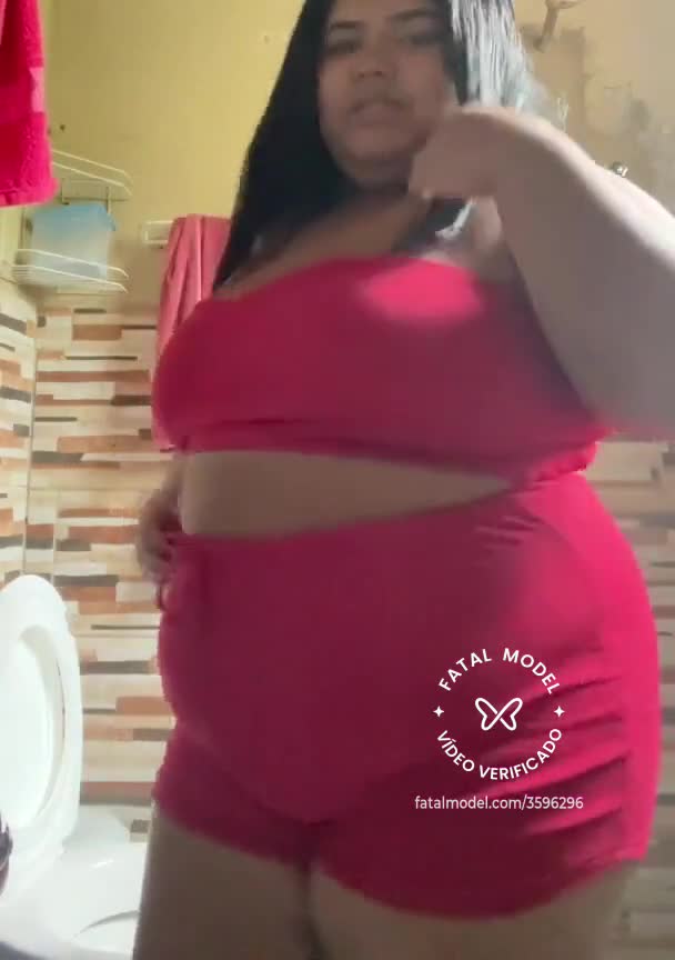 Imagem do vídeo de verificação de Gabryela