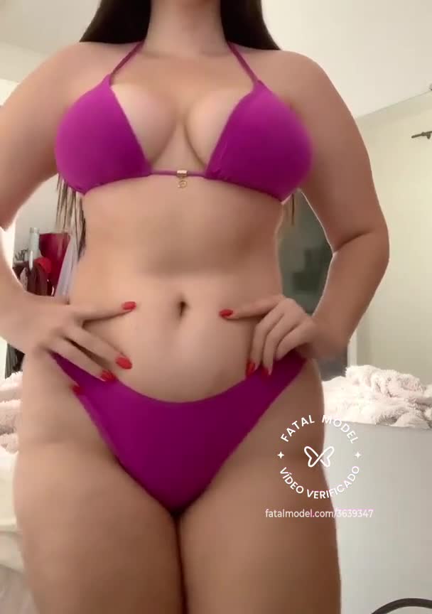 Imagem do vídeo de verificação de Fernanda Alencar