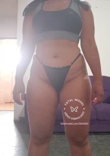 Imagem do vídeo de verificação de Annynha
