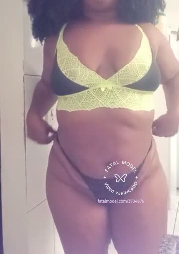 Imagem do vídeo de verificação de Rayane