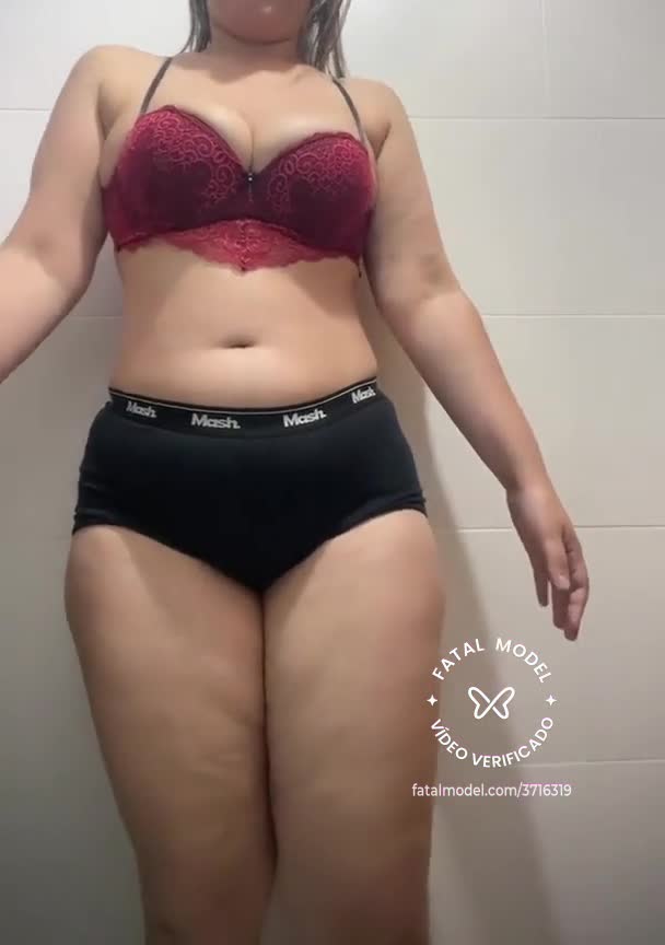 Imagem do vídeo de verificação de Casaljully