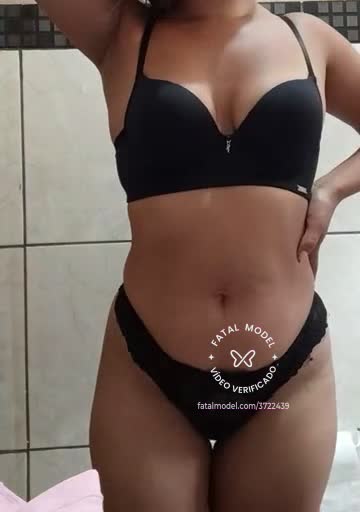 Imagem do vídeo de verificação de Gabriela