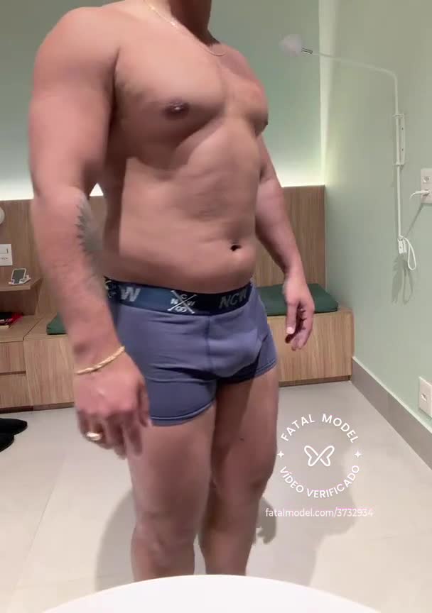 Imagem do vídeo de verificação de Leonardo