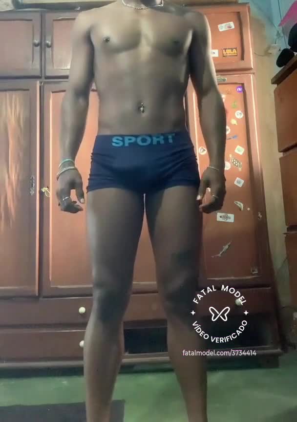 Imagem do vídeo de verificação de Black Angel