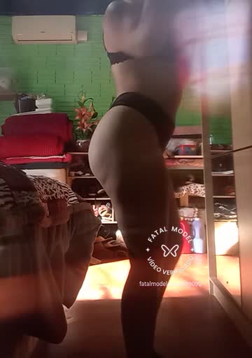 Imagem do vídeo de verificação de Sabrina