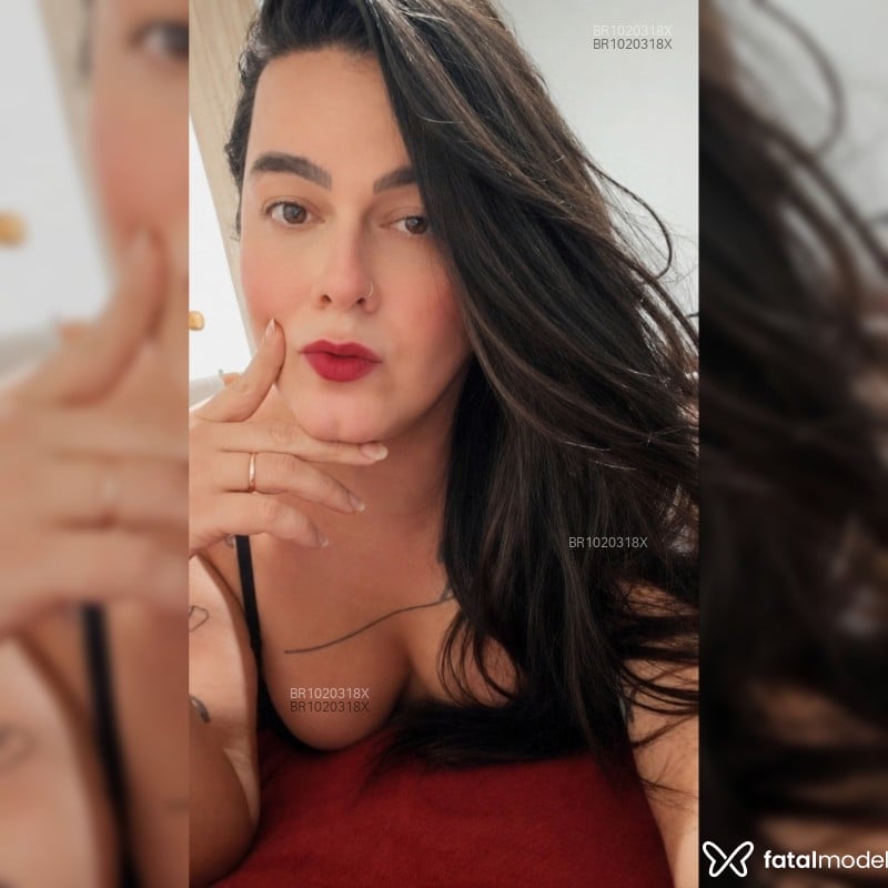 Acompanhante Bella - Feed