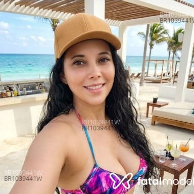 Acompanhante Bia Oliveira - Feed