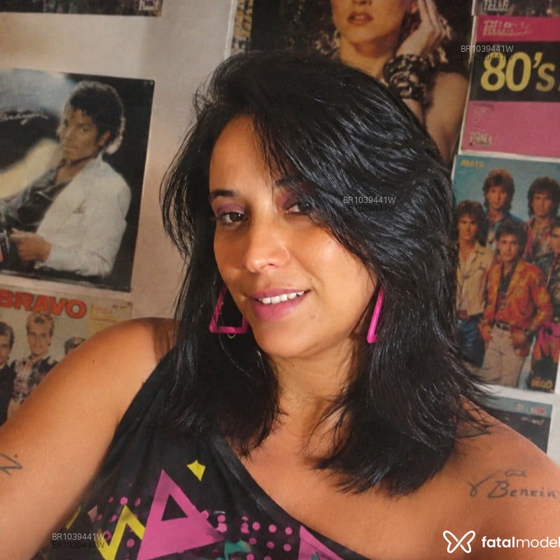 Acompanhante Bia Oliveira - Feed