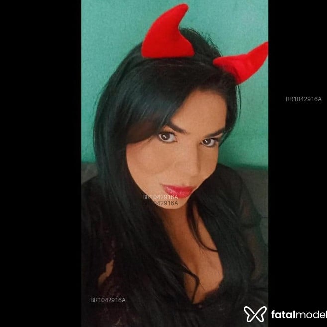 Acompanhante EMILLY MORENA - Feed