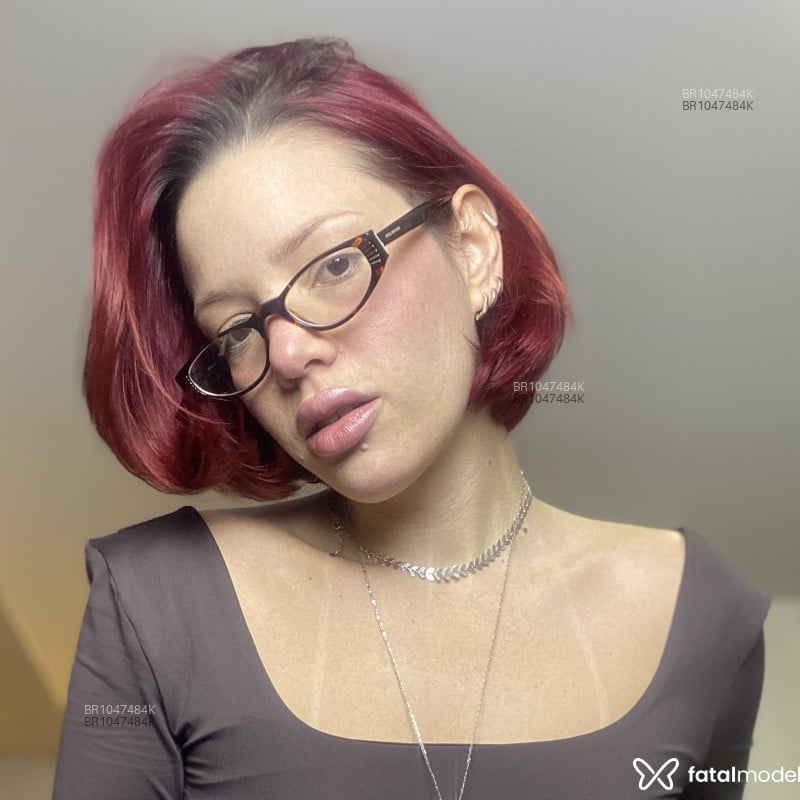 Acompanhante Aurora - Feed