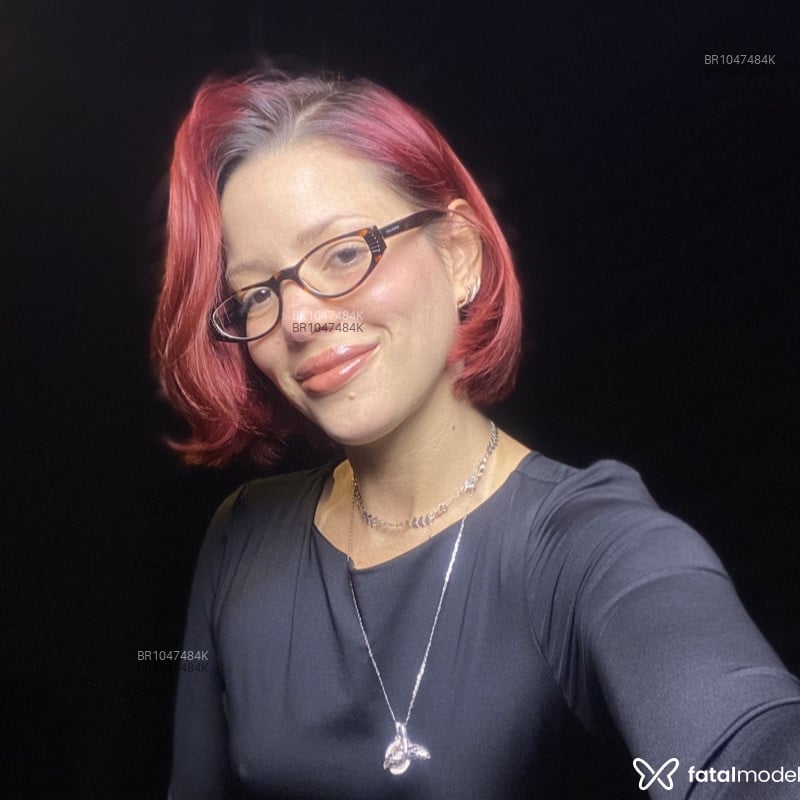 Acompanhante Aurora - Feed