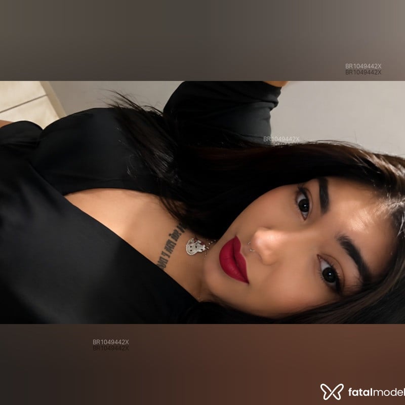 Acompanhante Yume - Feed