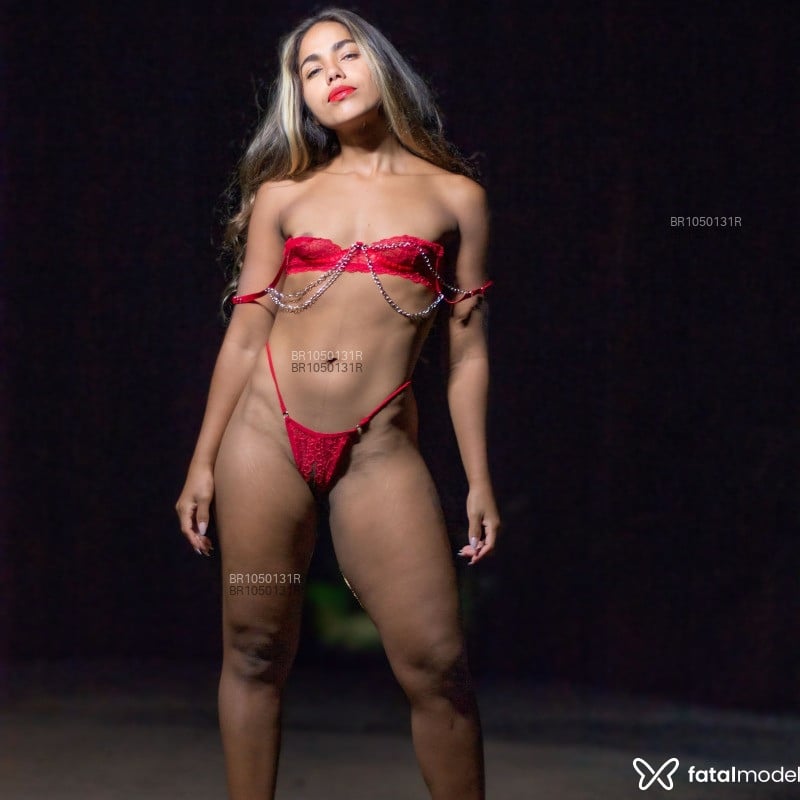 Acompanhante Gaby Oliveira - Feed