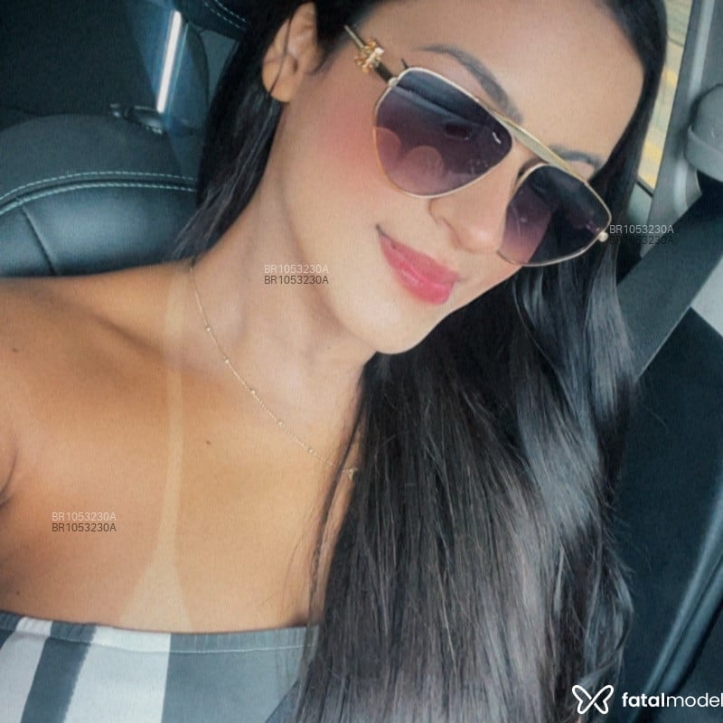 Acompanhante Lara - Feed