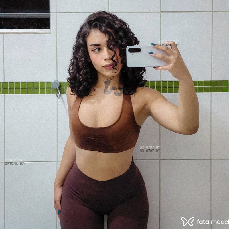Acompanhante Bella Goulart - Feed