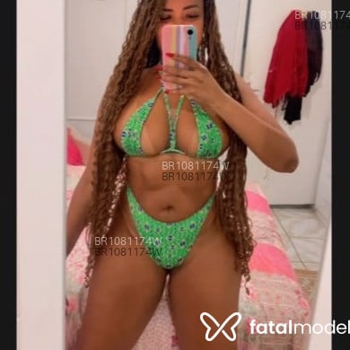 Acompanhante Iza Kaya - Feed