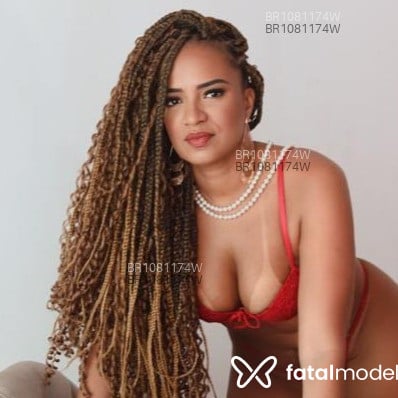 Acompanhante Iza Kaya - Feed