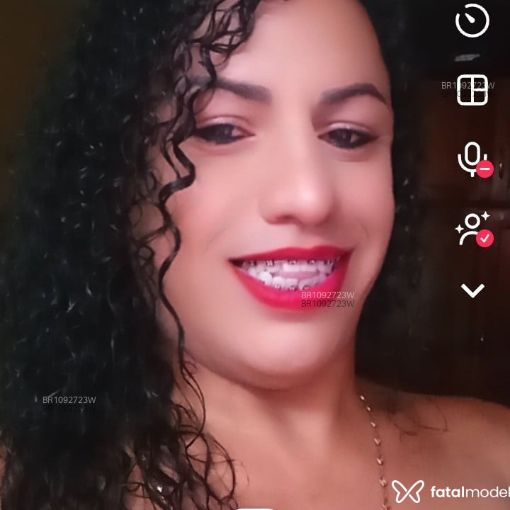 Acompanhante BIBIH - Feed