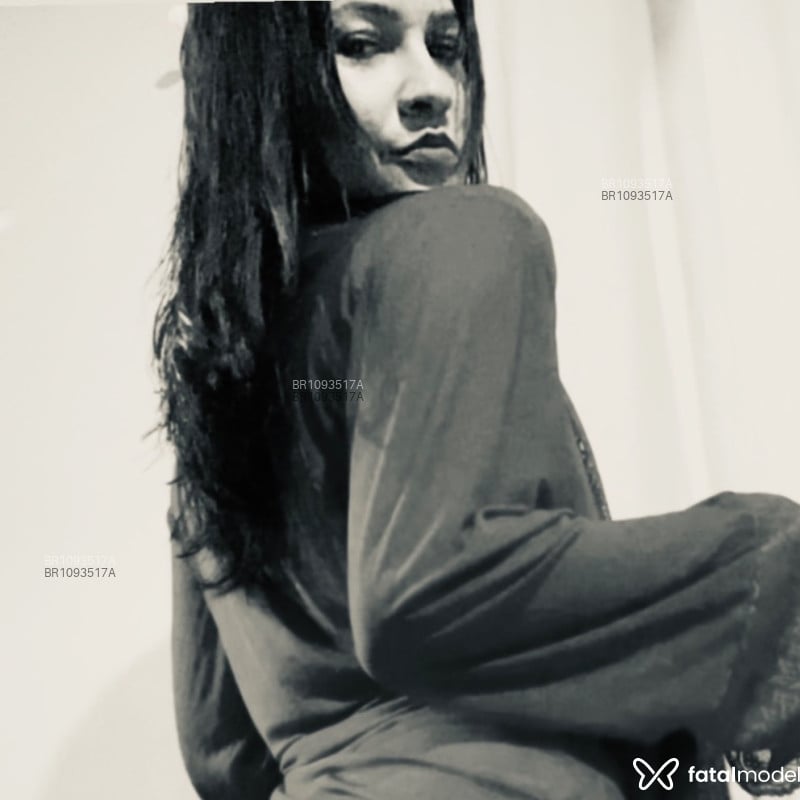 Acompanhante Luisa - Feed
