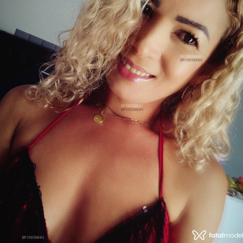 Acompanhante Joyce Andrade - Feed