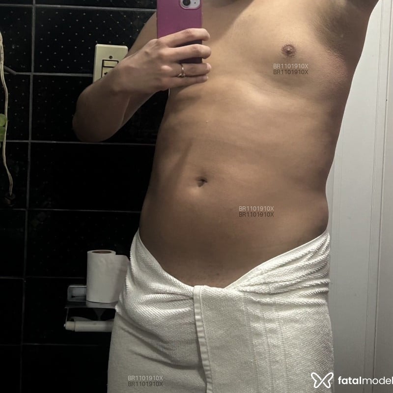 Acompanhante Leonardo Silva - Feed
