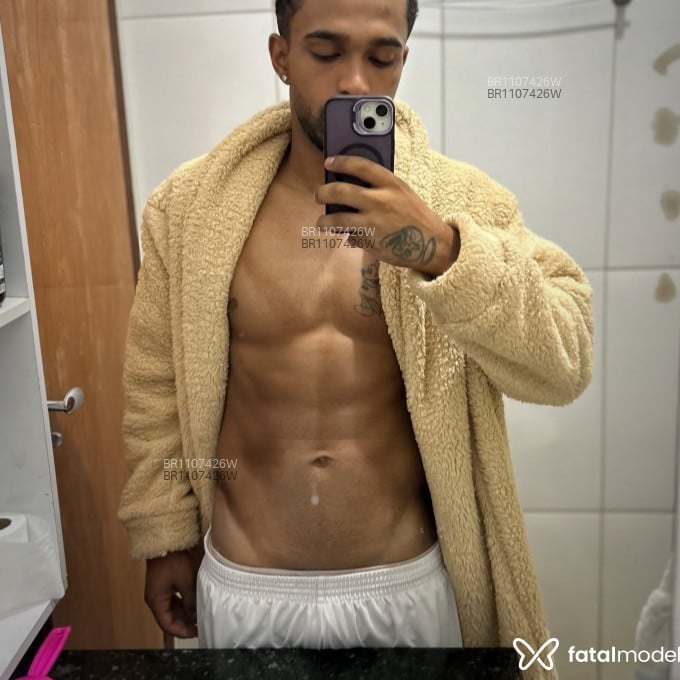 Acompanhante Matheus - Feed