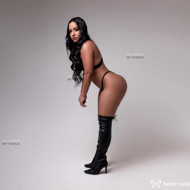 Acompanhante Mirella Scarlett - Feed