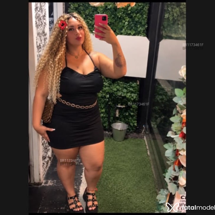 Acompanhante Maria - Feed