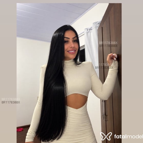 Acompanhante Cybele Picolle - Feed