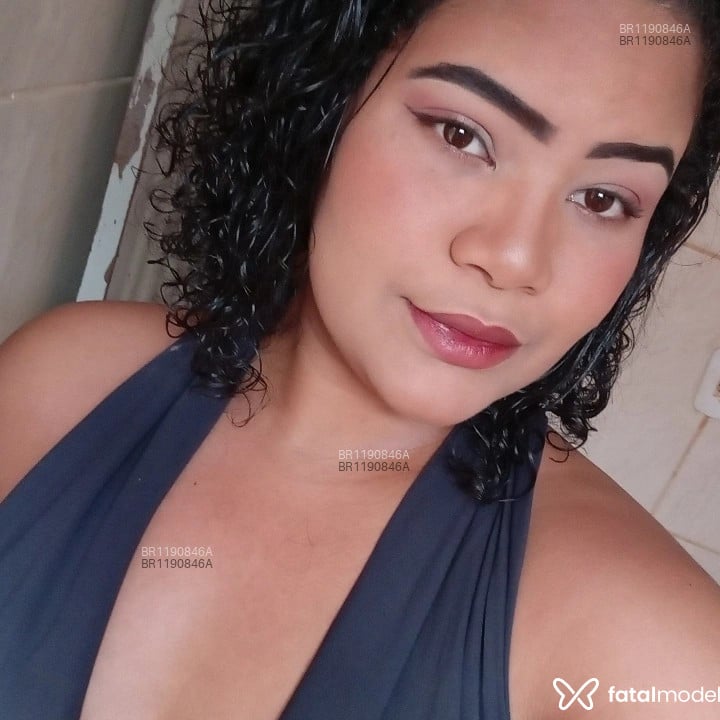 Acompanhante Vivimorenago - Feed