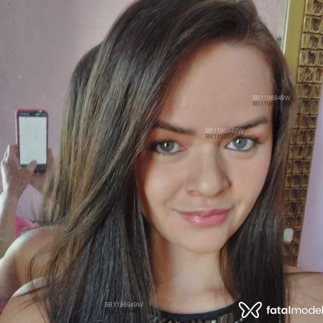 Acompanhante YSA MODELLO - Feed