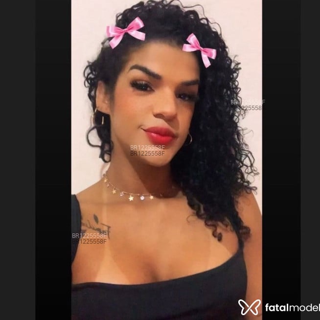 Acompanhante Morena lisinha - Feed