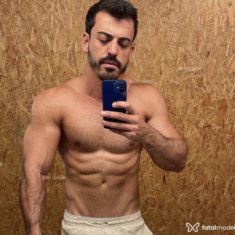 Acompanhante Rodrigo Tavares - Feed