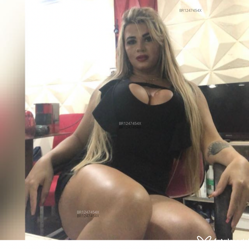 Acompanhante Nicole - Feed