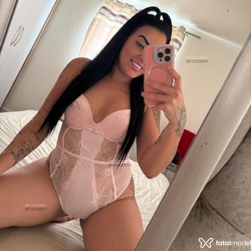 Acompanhante Ingrid - Feed