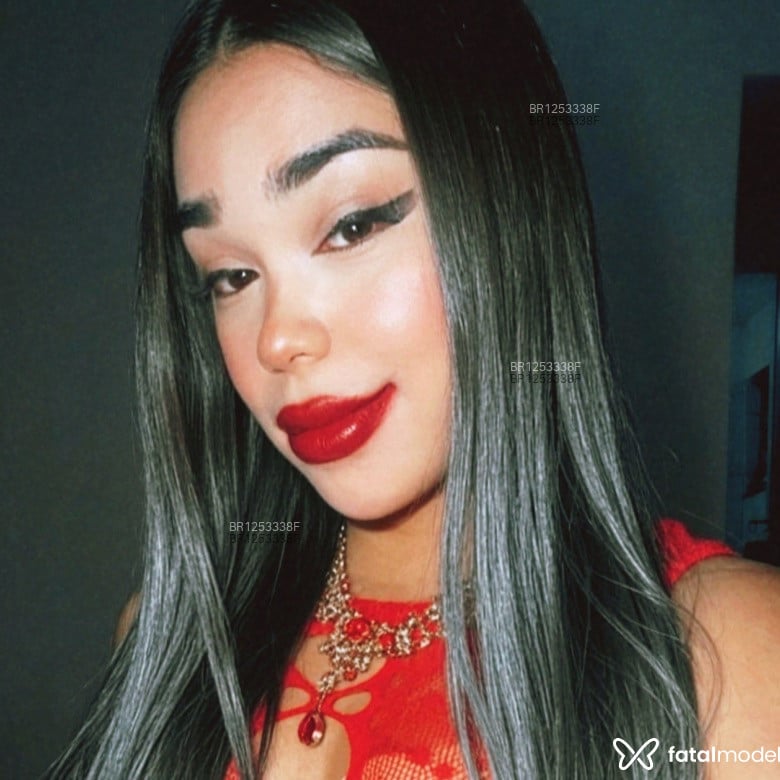 Acompanhante Isis portela - Feed