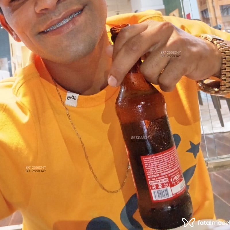 Acompanhante Neguinho - Feed