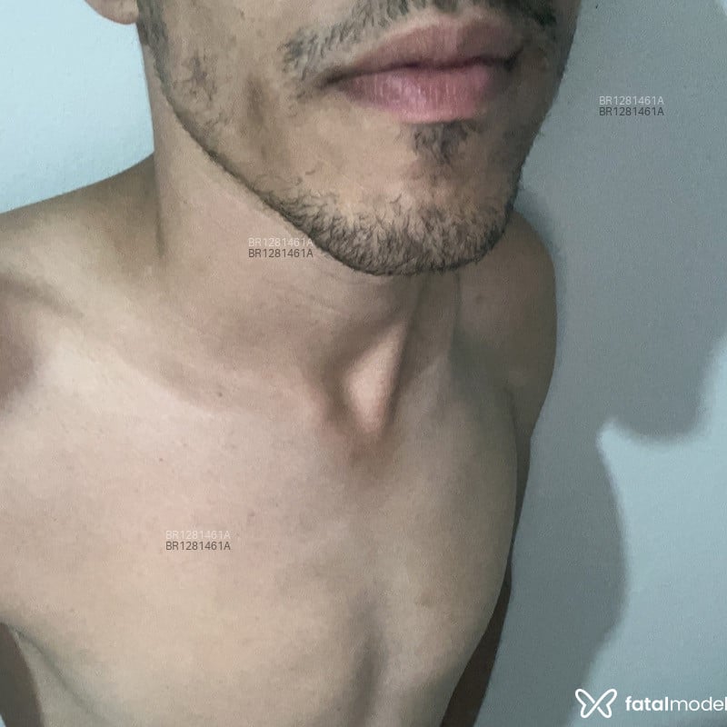 Acompanhante Roberto Mineiro - Feed
